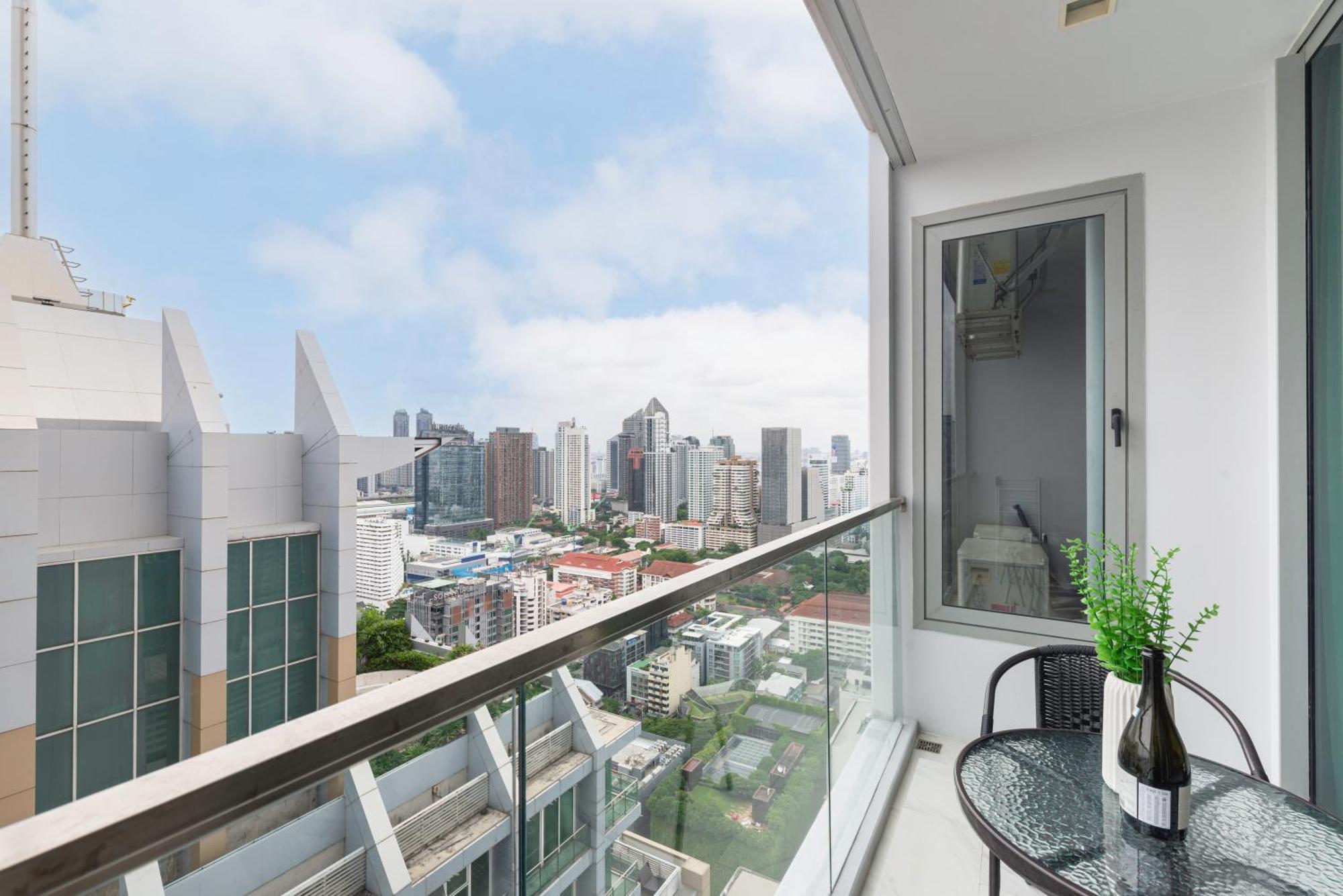 The Echelon Sukhumvit 11 By Lefoyer Apartment Bangkok Exterior photo